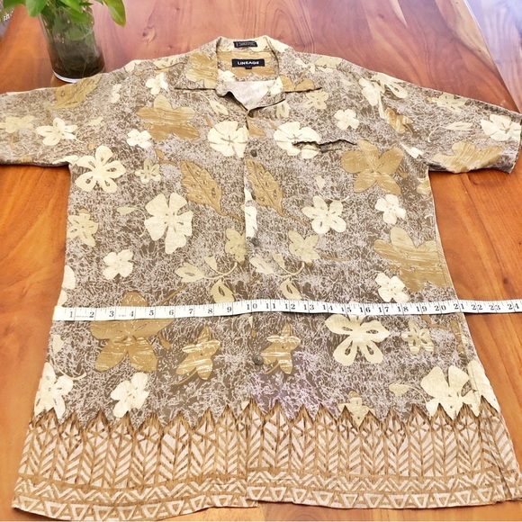 LINEAGE Patterns Floral Hippie Oversized Short Sleeves Button Down Shirt Blouse. - Picture 9 of 12